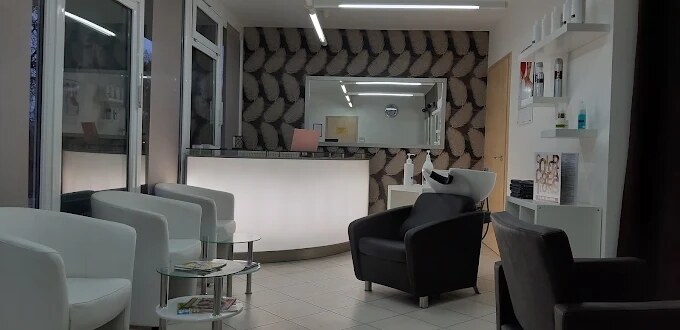 Recepce salonu The Best Hair v Praze-Letňanech